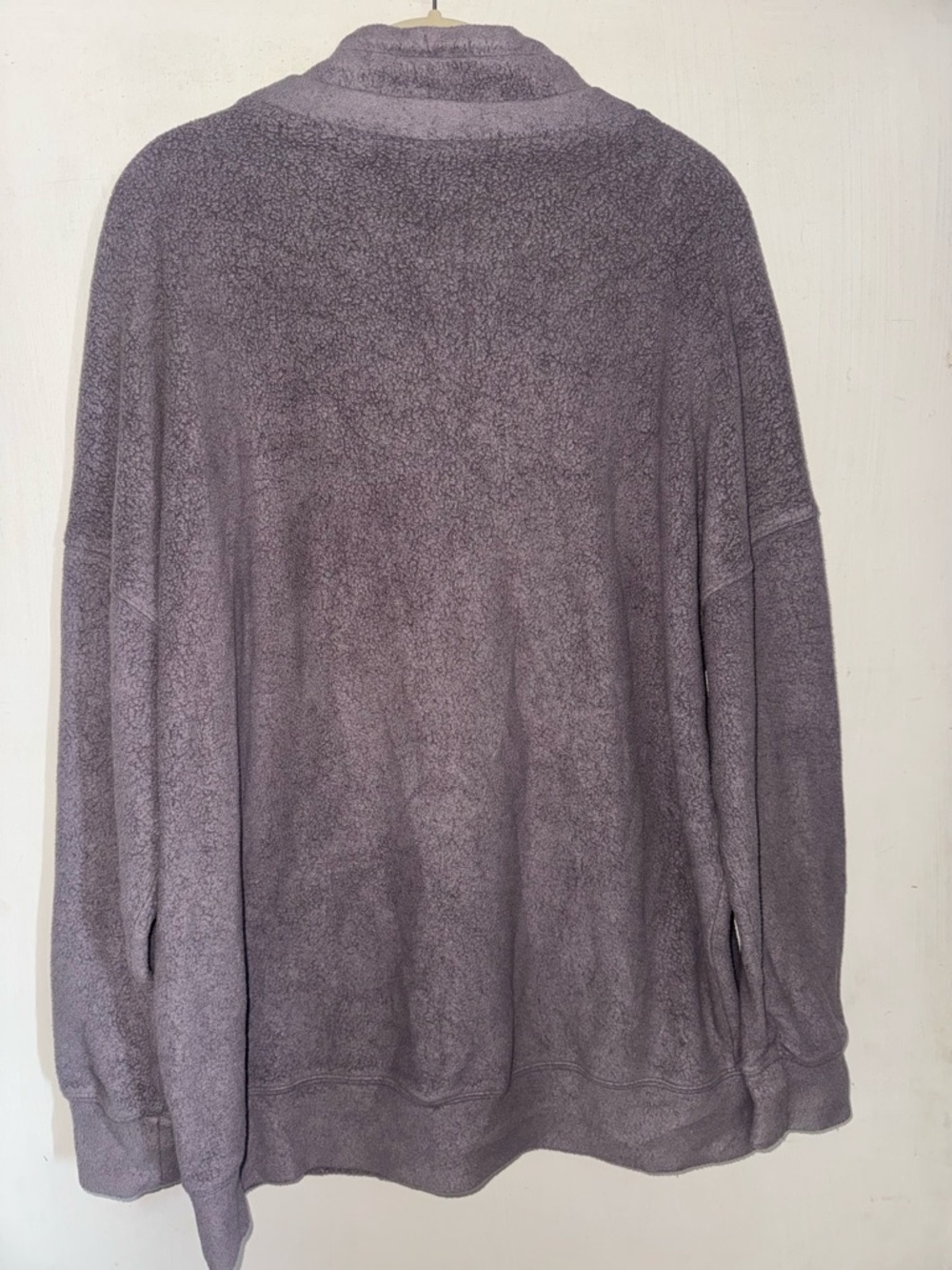 ALO Yoga purple dust Pullover size xs - Picture 8 of 9